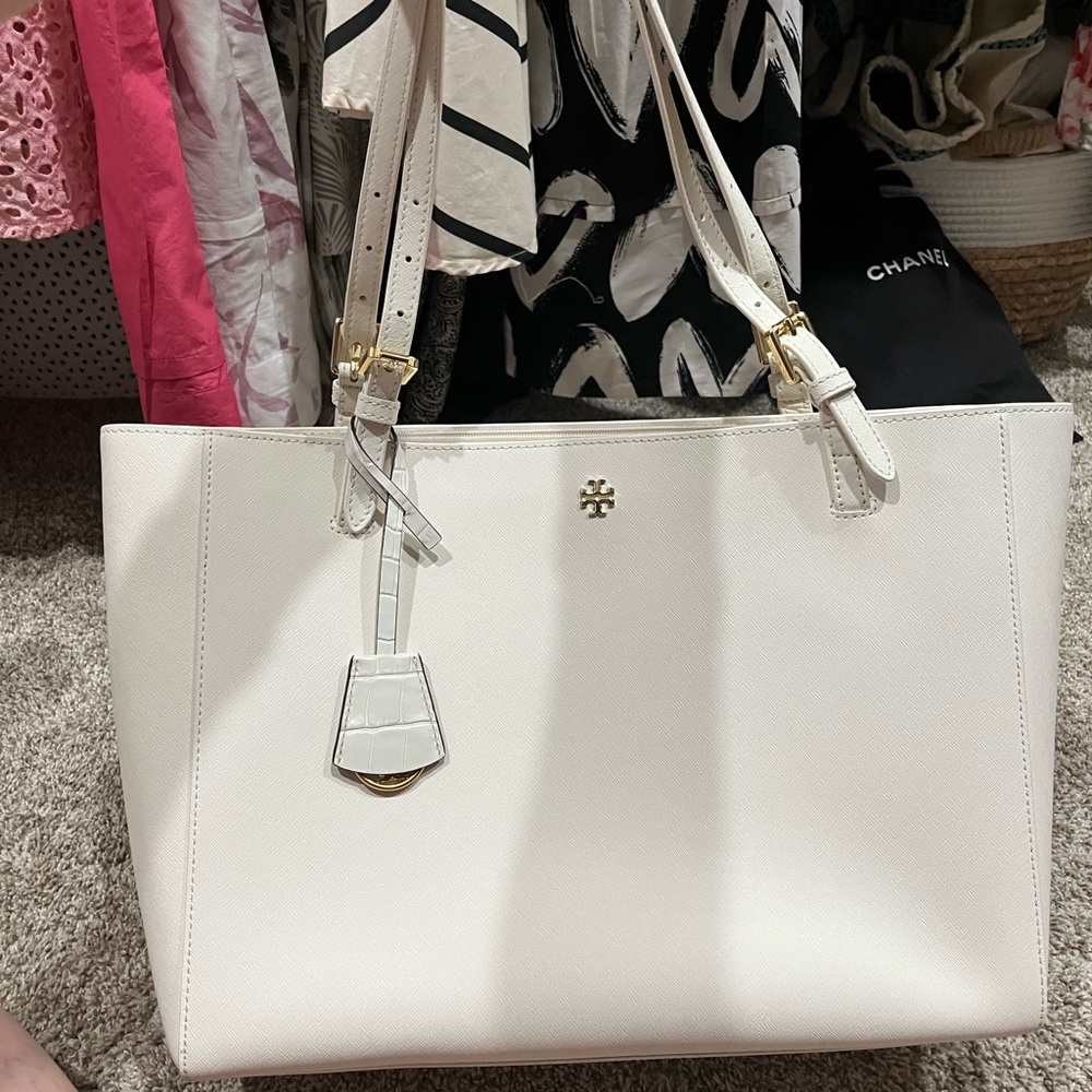 Tory Burch White Tote Bag